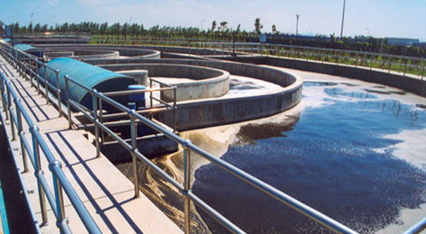 污水處理藥劑調(diào)制設(shè)備有哪些要求？-污水處理設(shè)備-樂(lè)中環(huán)保